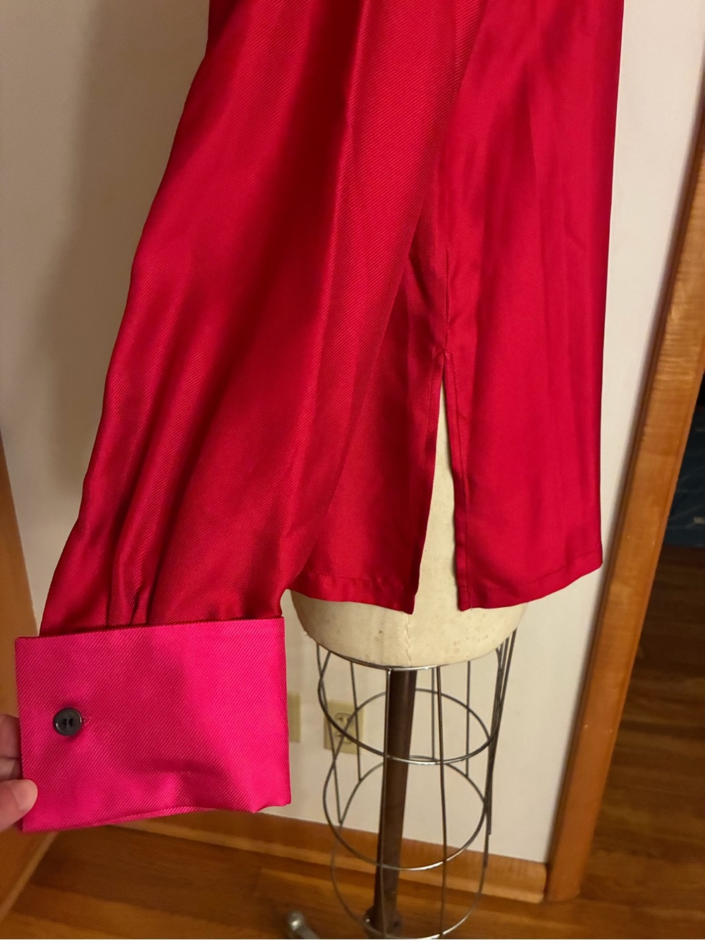 Loulou de la Falaise Cherry Red & Deep Fuchsia Textured “Boyfriend” Button Down - Picture 7 of 8